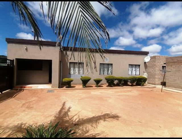 20 BEDROOM COMPOUND SOLD IN MANKWENG